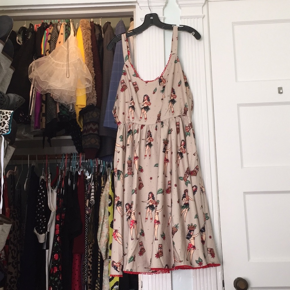 Hula pinup Sourpuss dress